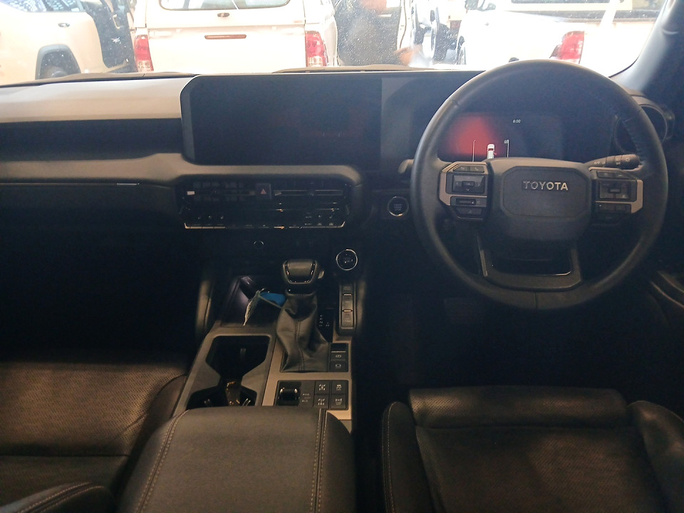 Photo 6 of 8