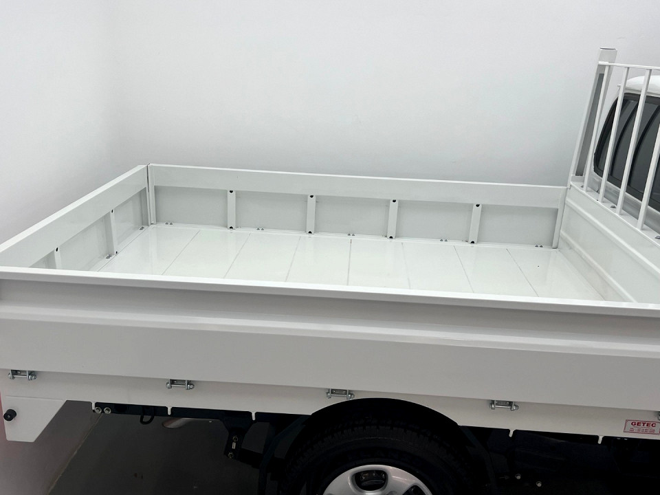 Photo 18 of 20