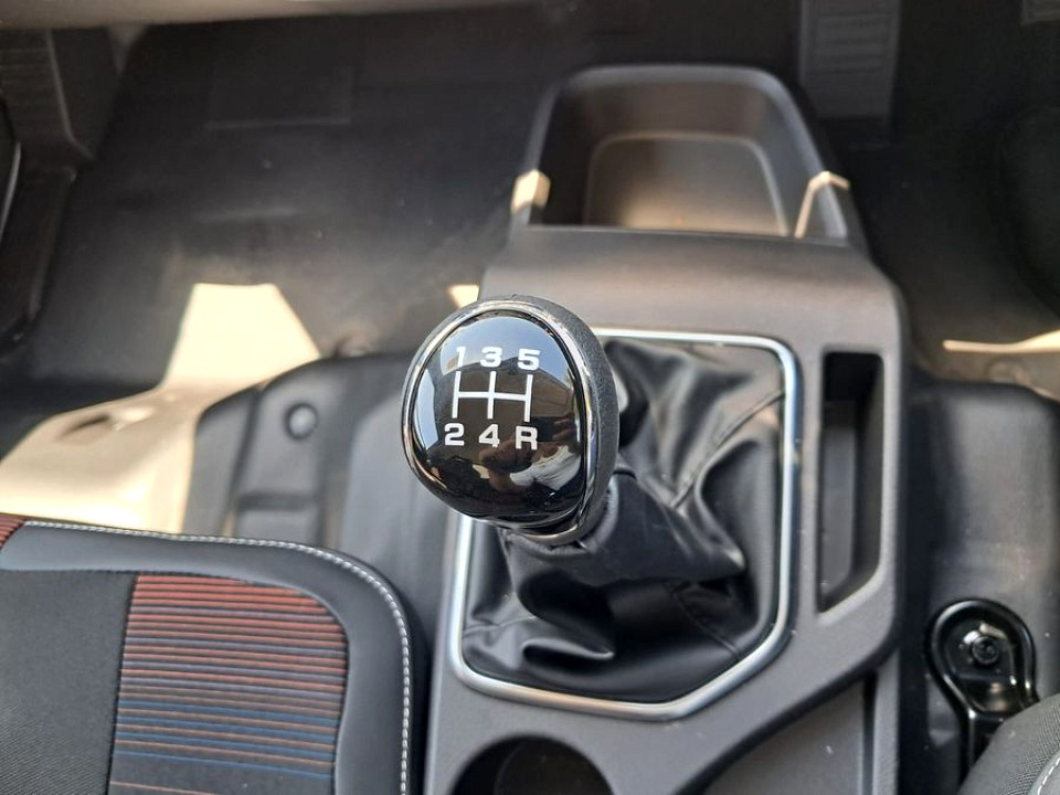 Photo 16 of 20