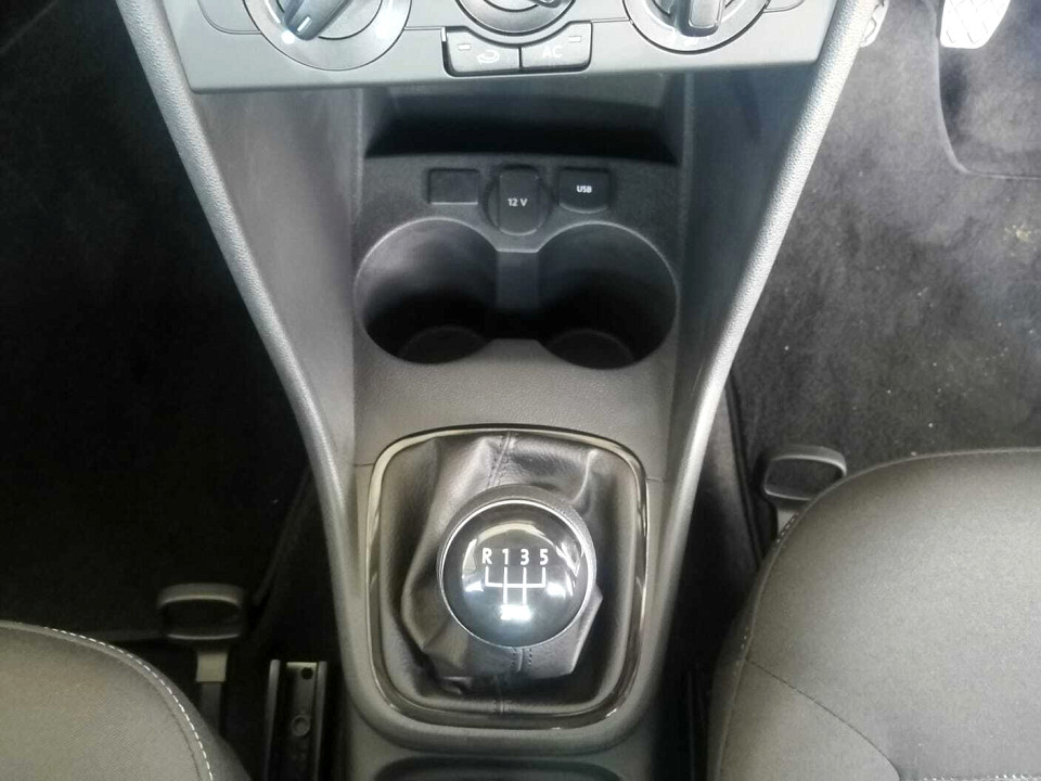 Photo 12 of 18