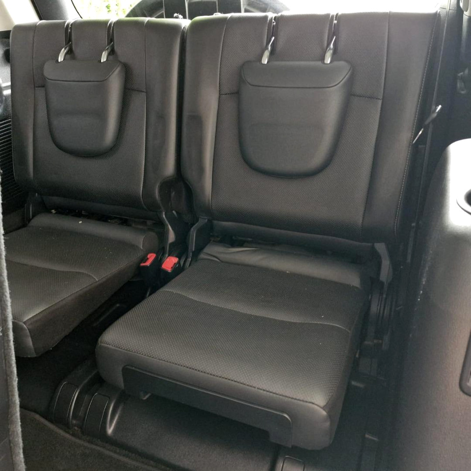 Photo 9 of 30