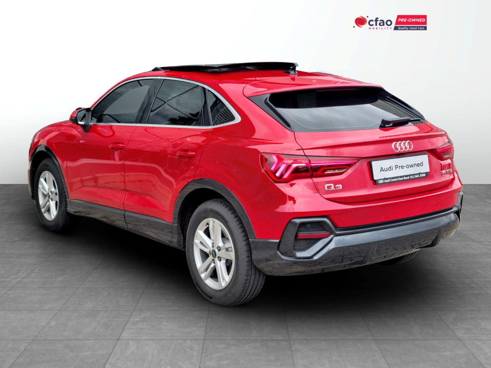 Photo 9 of 18