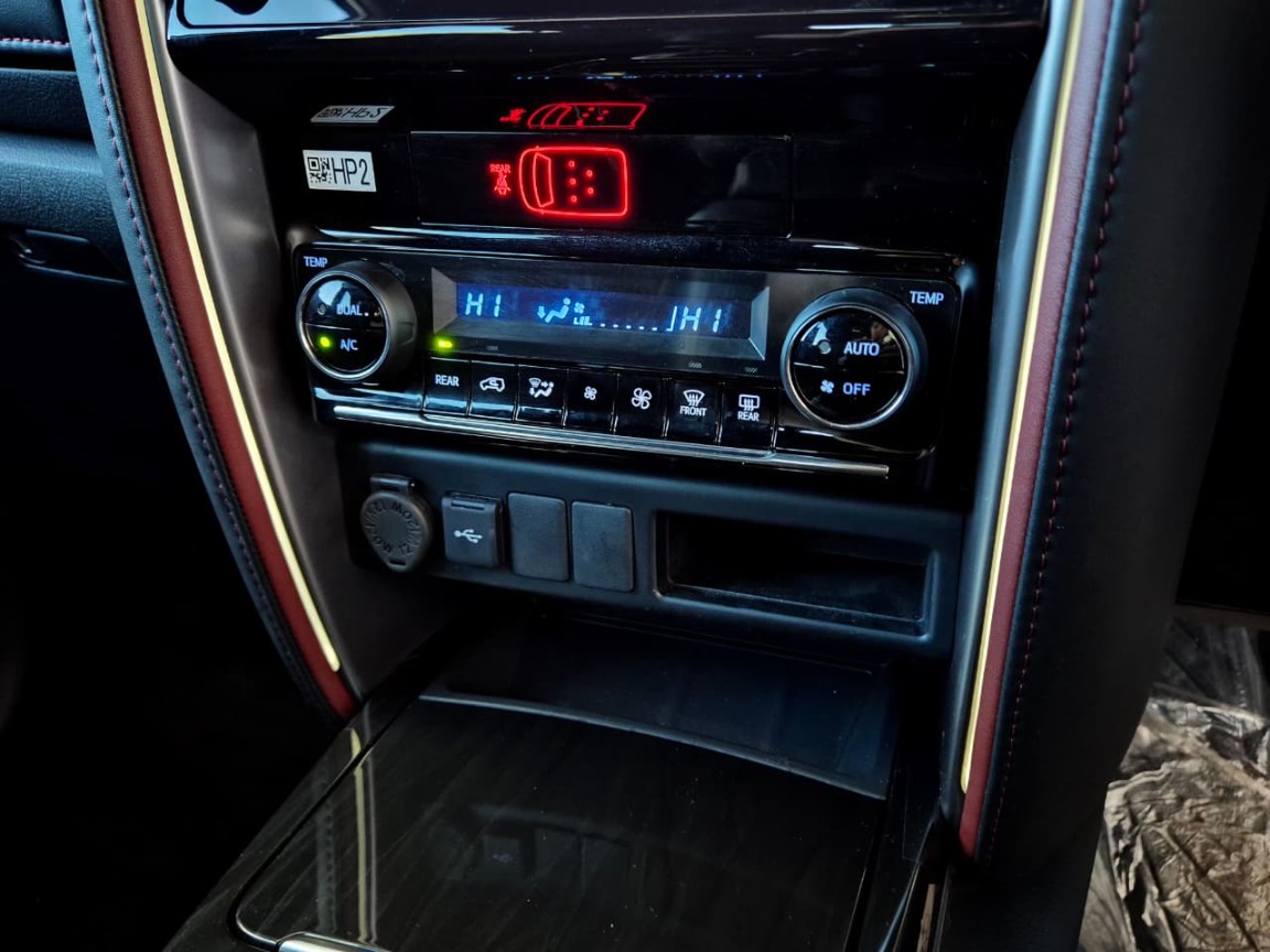 Photo 24 of 29