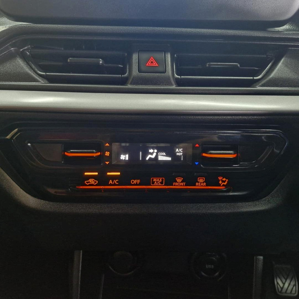 Photo 20 of 28
