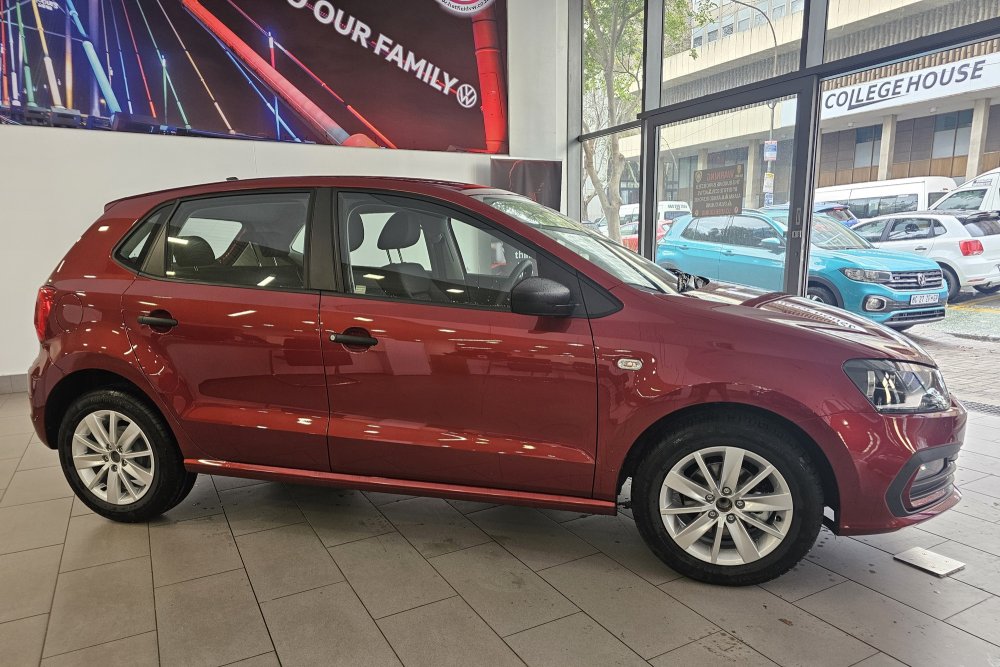 Photo 10 of 11