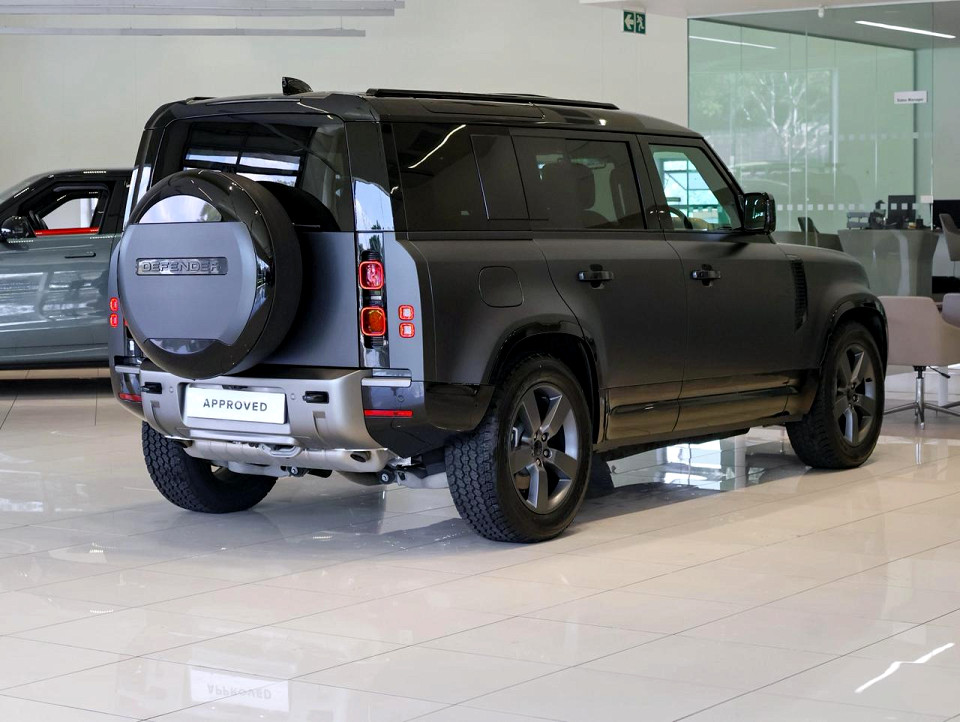 Photo 14 of 30