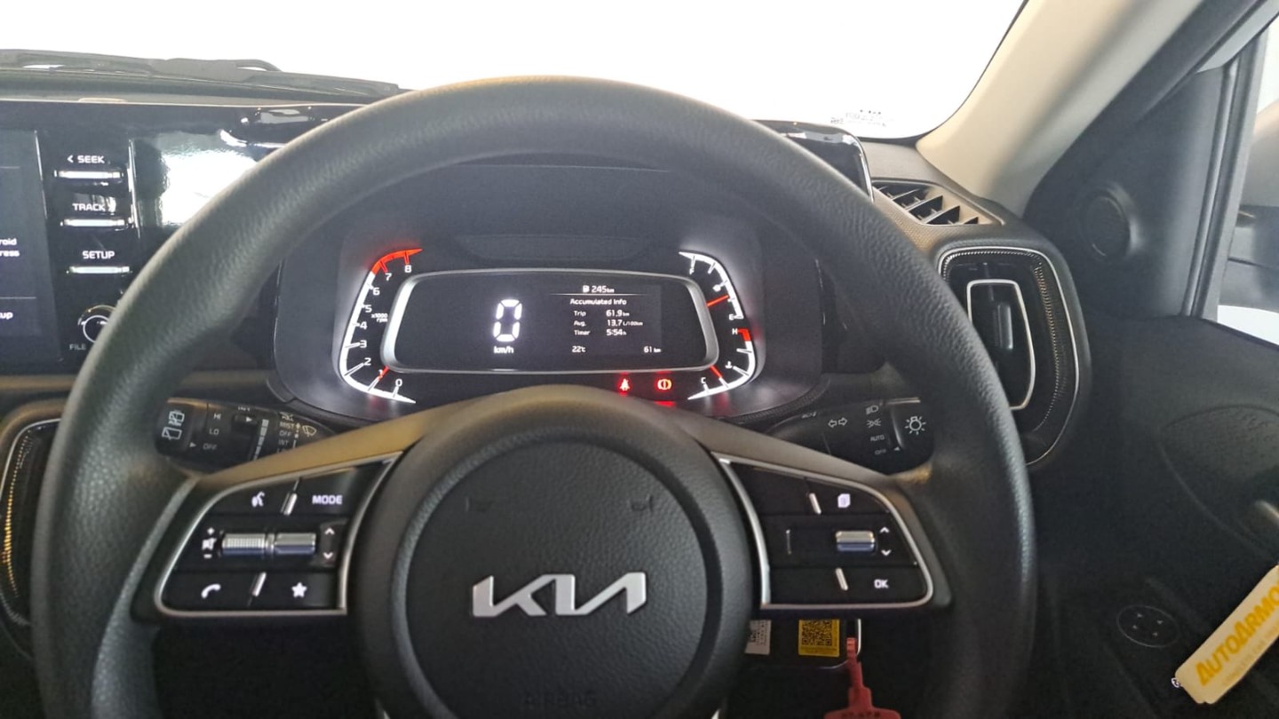 Photo 16 of 20