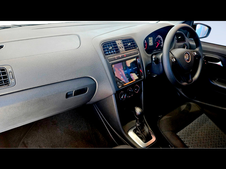 Photo 14 of 18