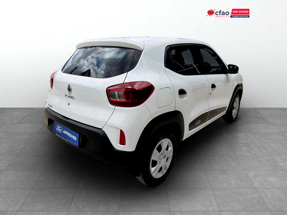 Photo 3 of 13