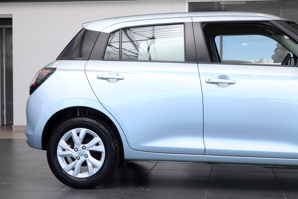 Photo 14 of 19