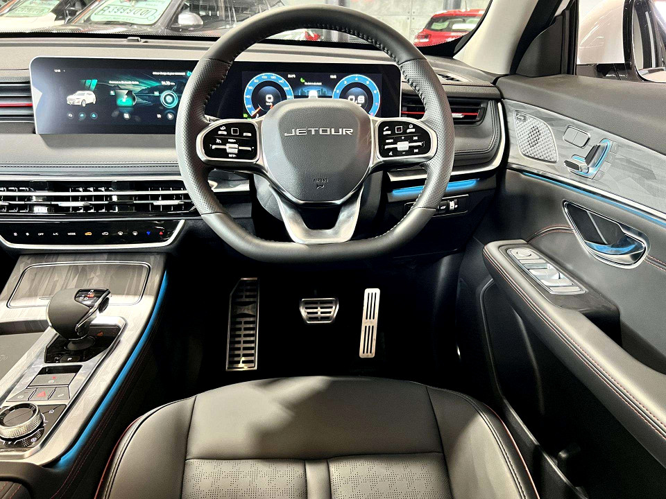 Photo 14 of 20