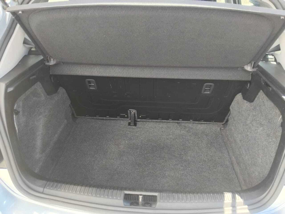 Photo 10 of 17