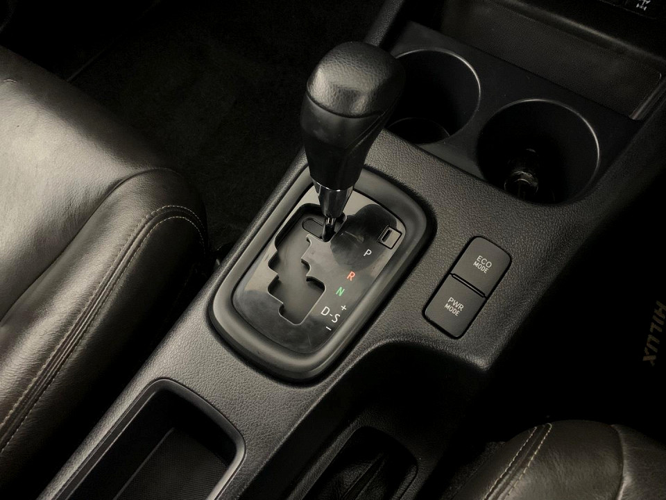 Photo 9 of 20