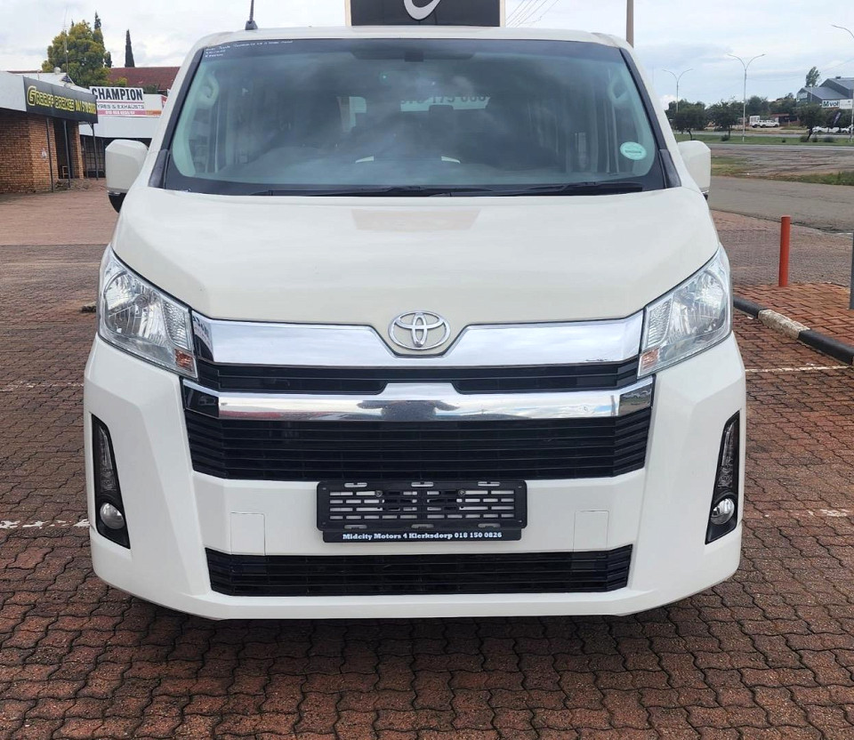 Photo 2 of 18