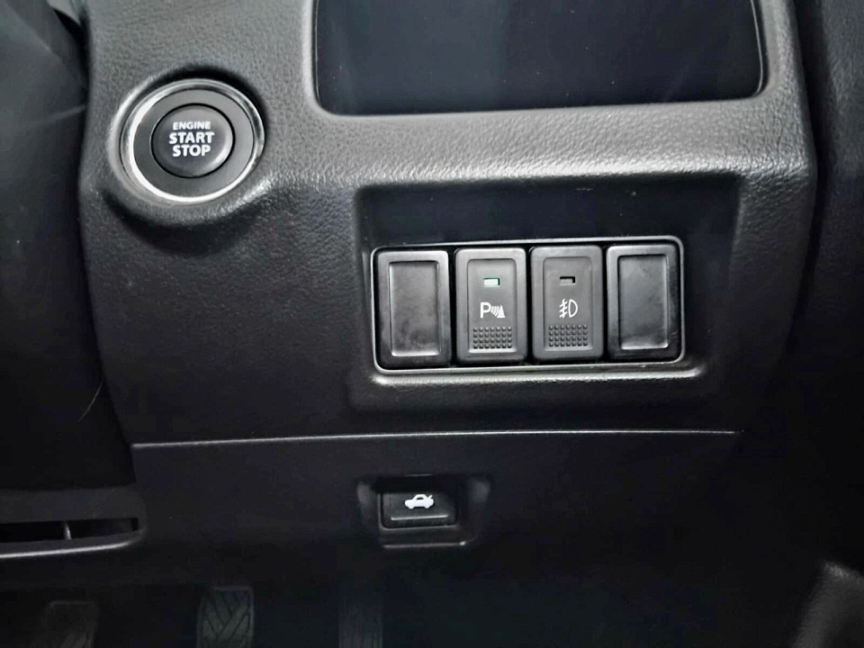 Photo 18 of 22