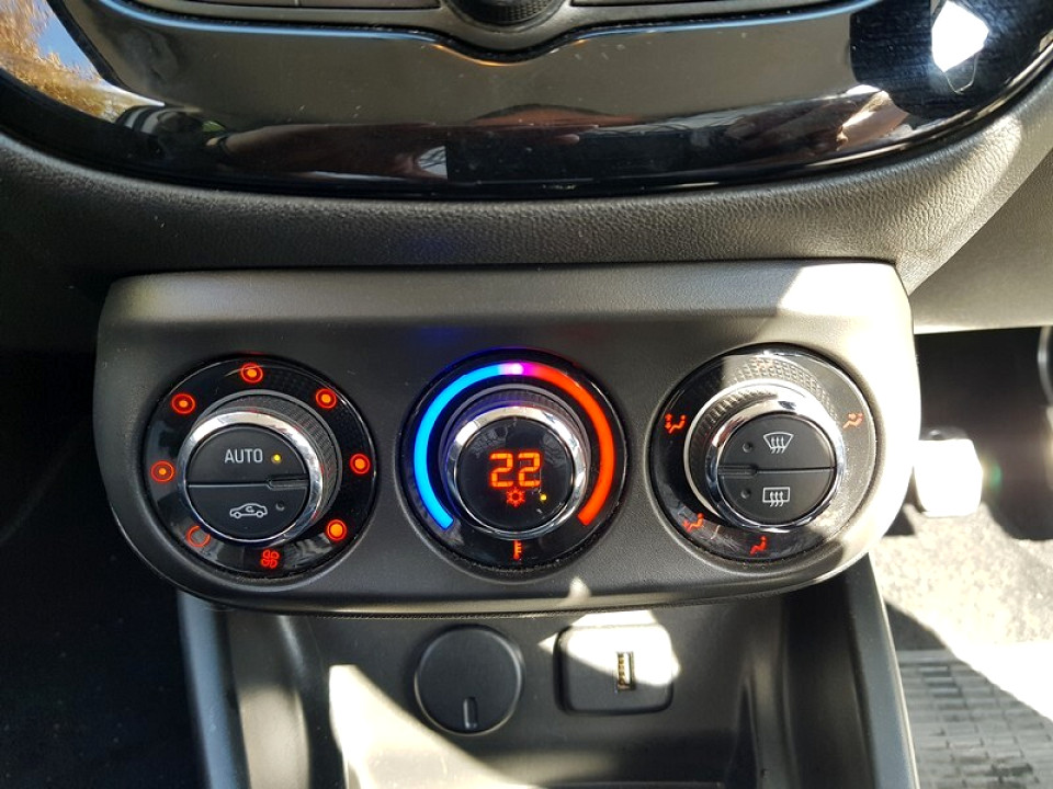 Photo 20 of 21