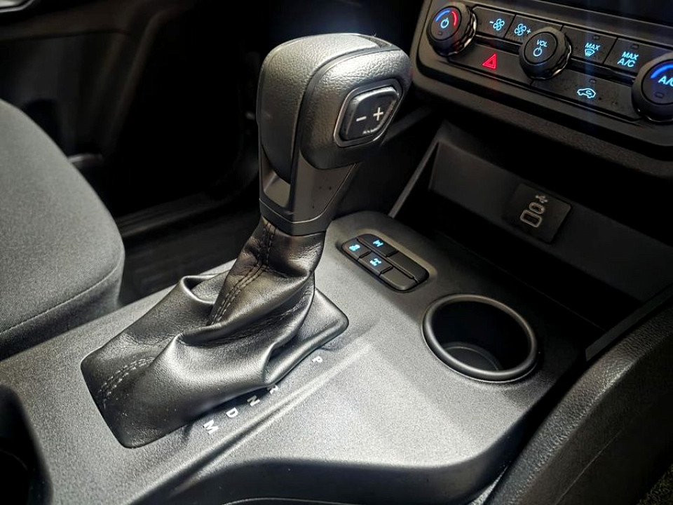 Photo 13 of 18