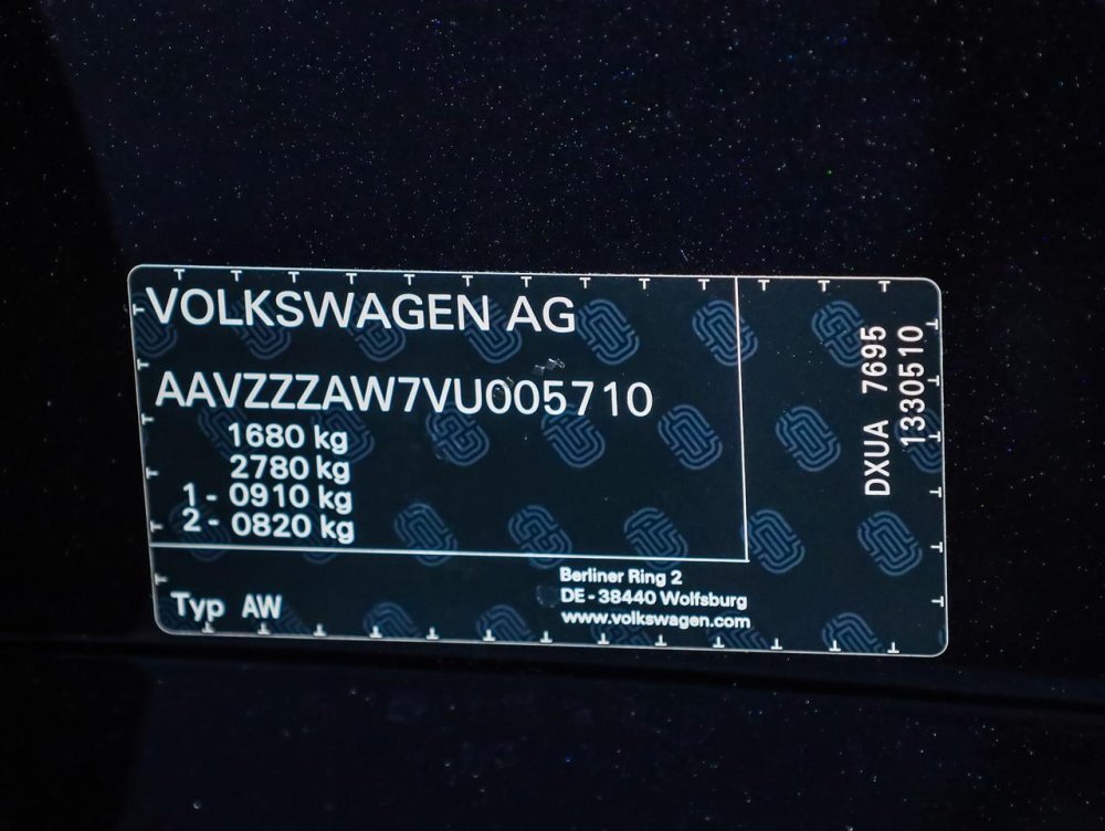 Photo 23 of 24