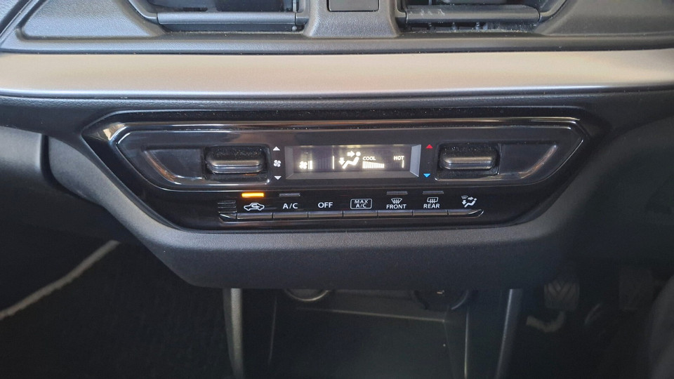 Photo 18 of 22