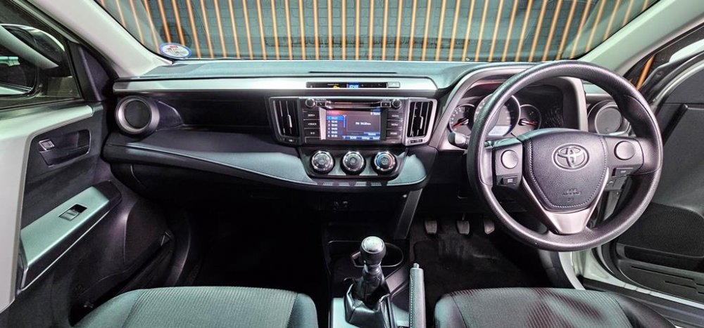 Photo 23 of 30
