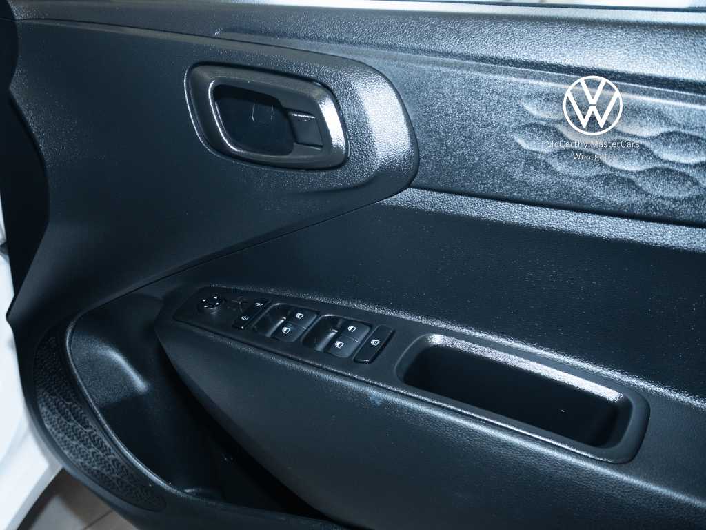 Photo 26 of 28