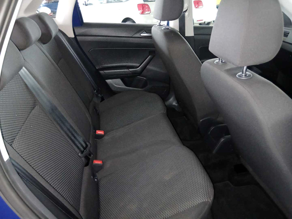 Photo 18 of 20