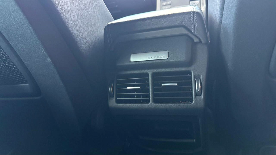 Photo 17 of 24