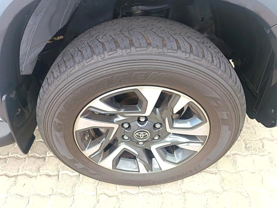 Photo 9 of 14