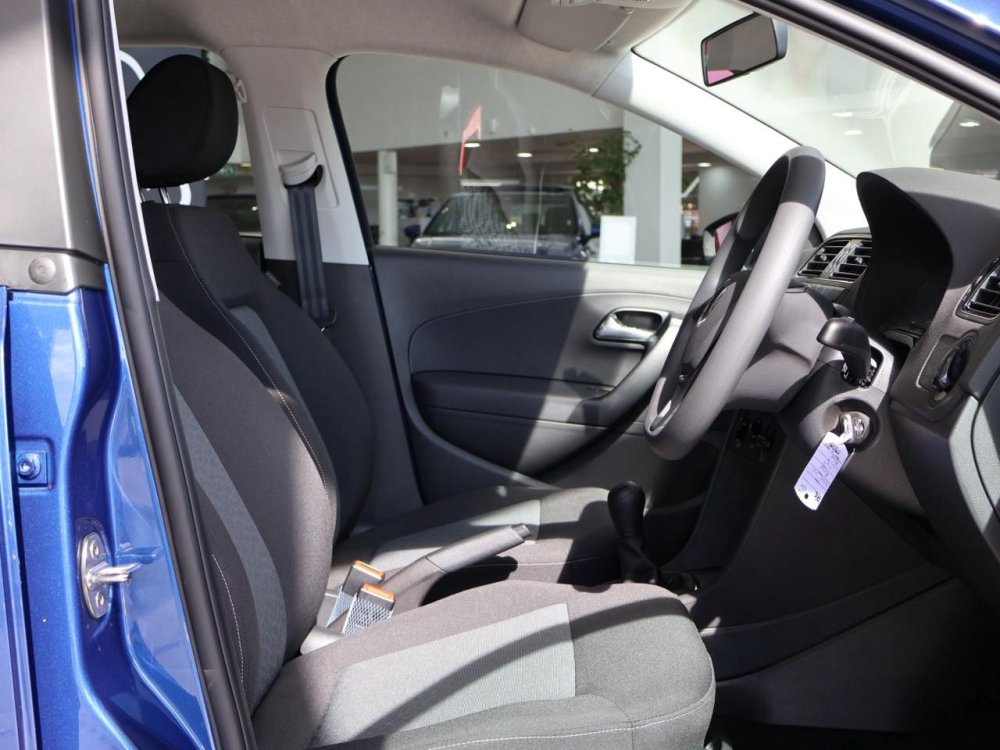 Photo 12 of 17