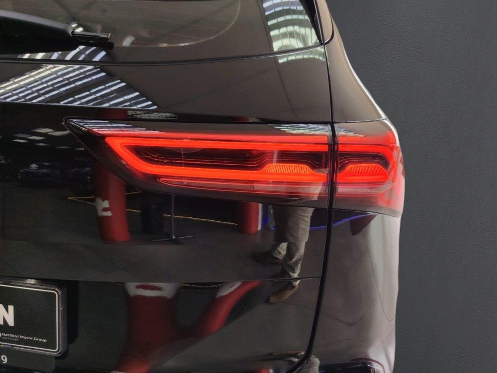 Photo 6 of 16