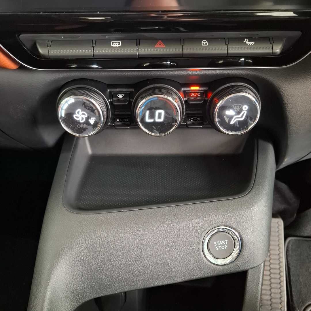 Photo 19 of 27