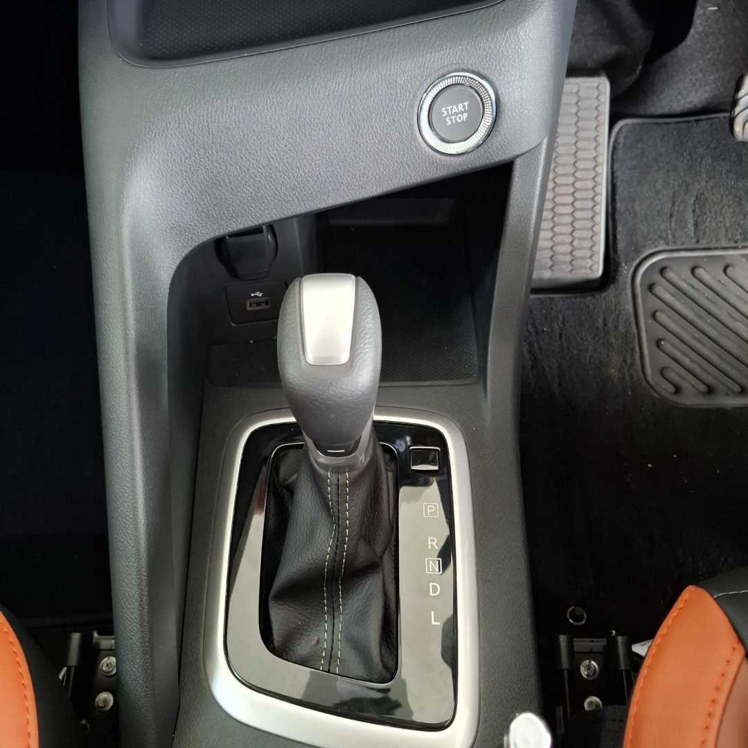 Photo 20 of 27