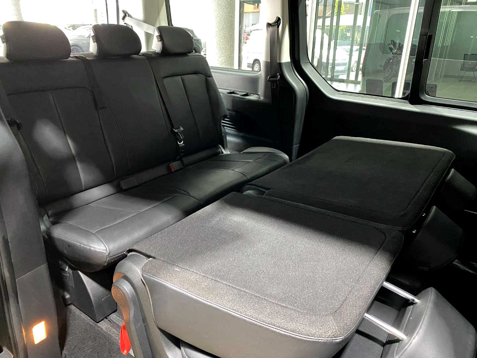 Photo 10 of 20