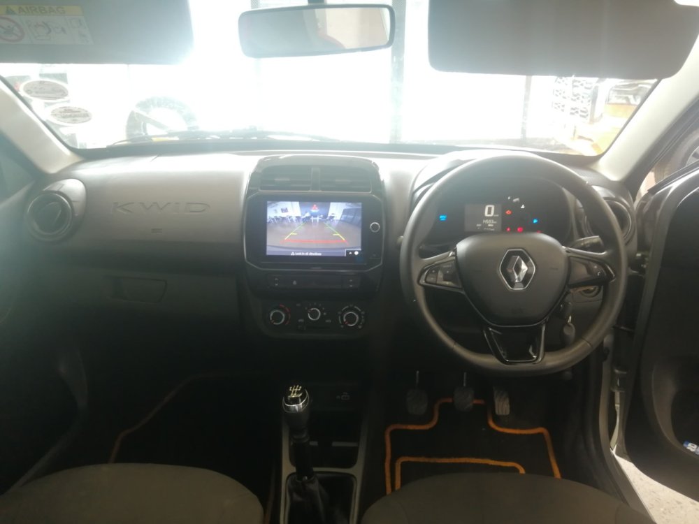 Photo 15 of 21