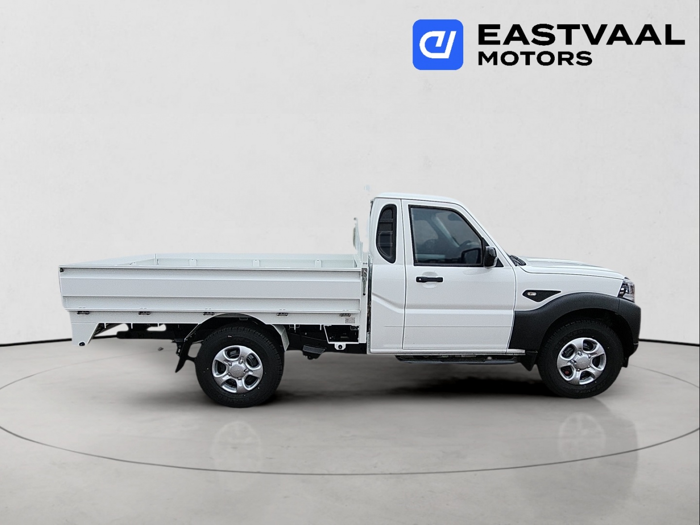Photo 8 of 18