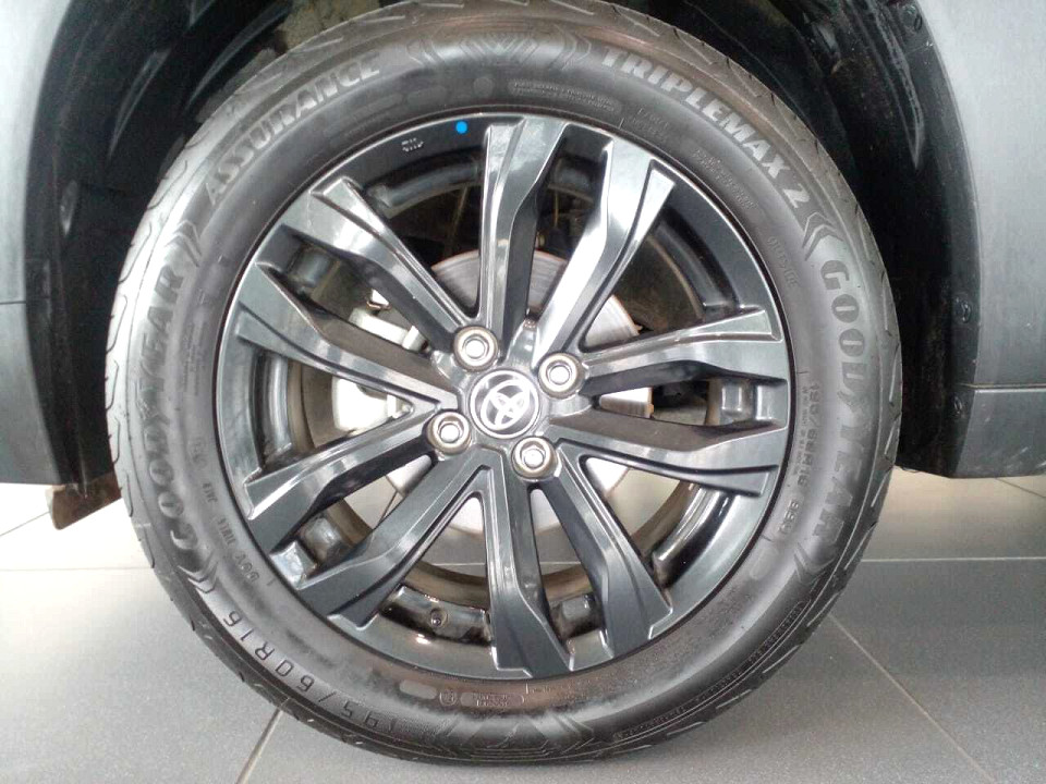 Photo 10 of 20