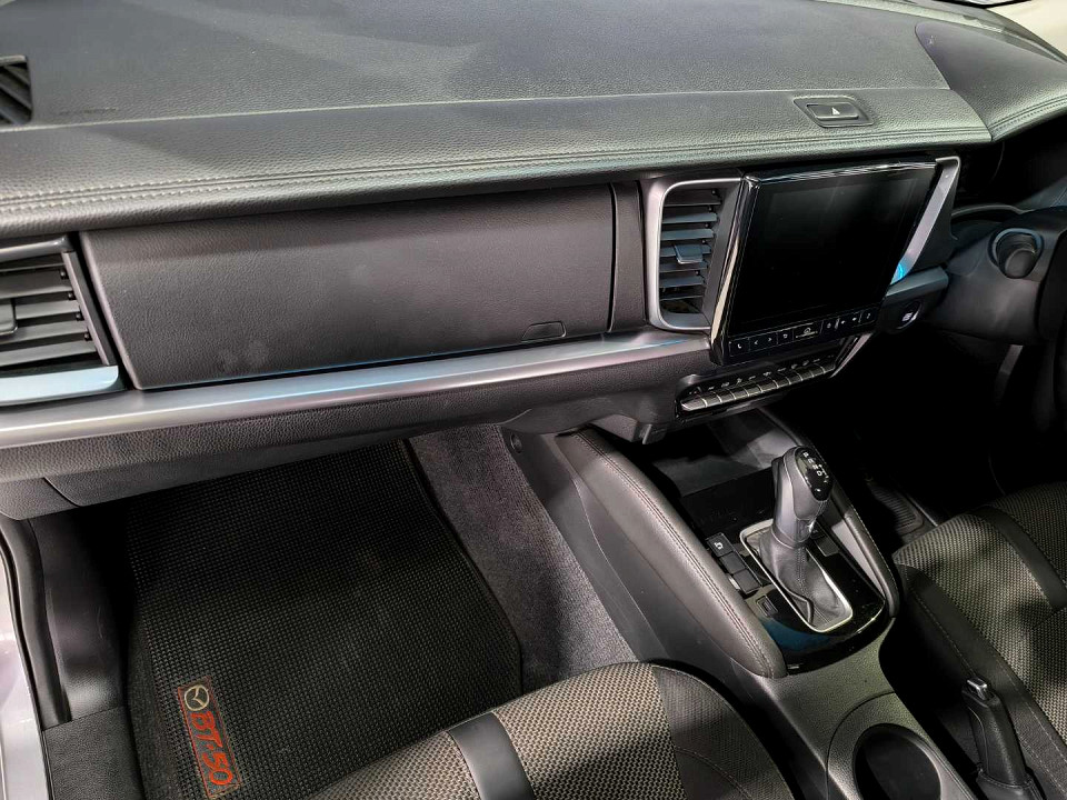 Photo 11 of 20
