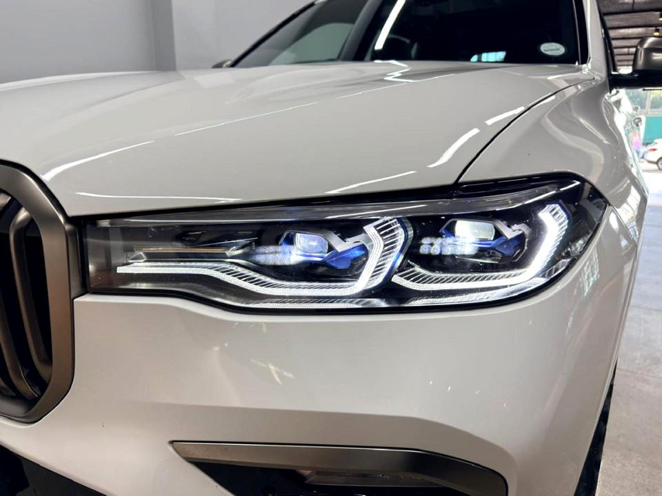 Photo 7 of 16