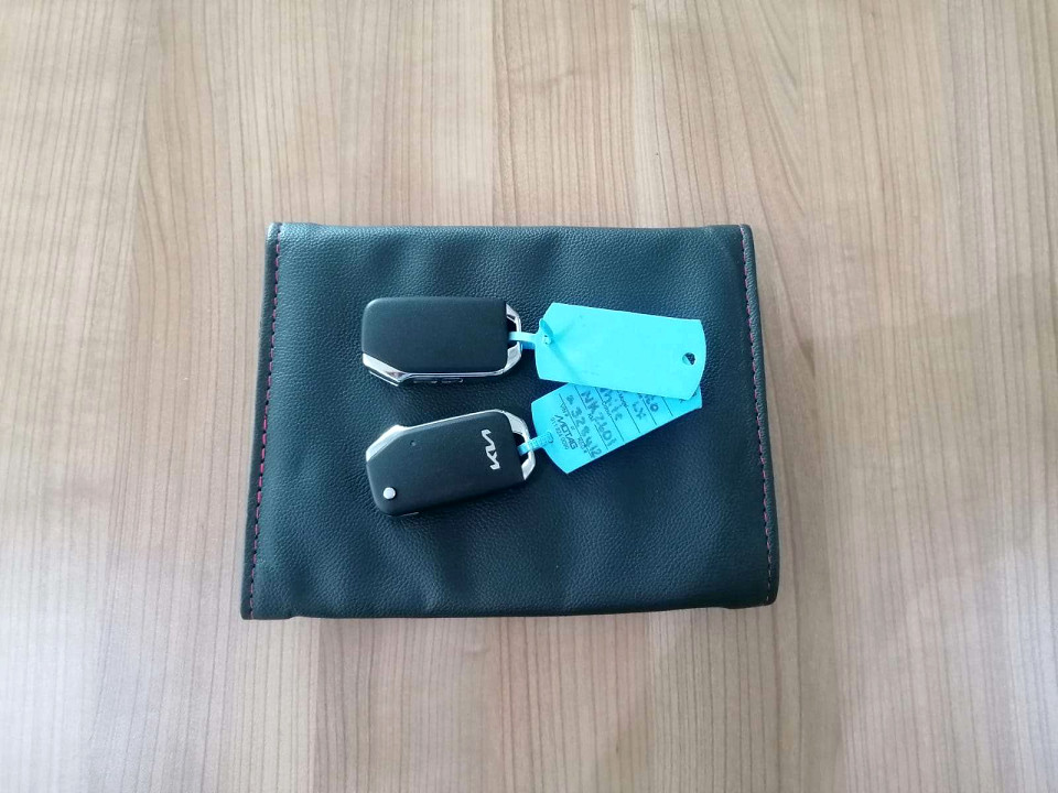Photo 14 of 20