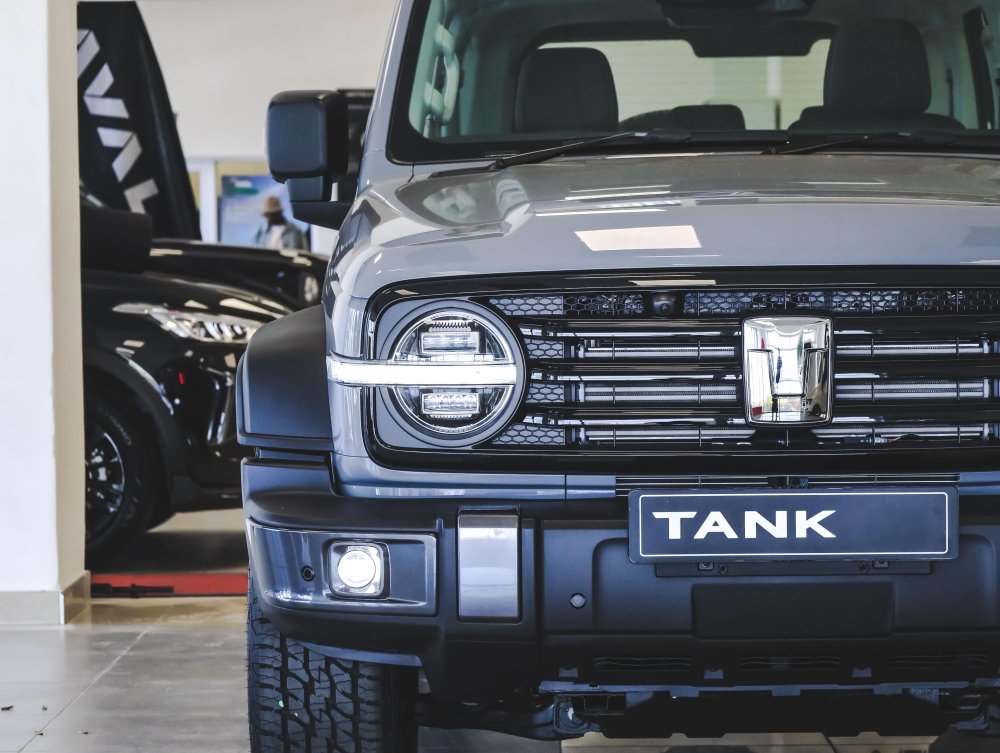 Photo 19 of 25