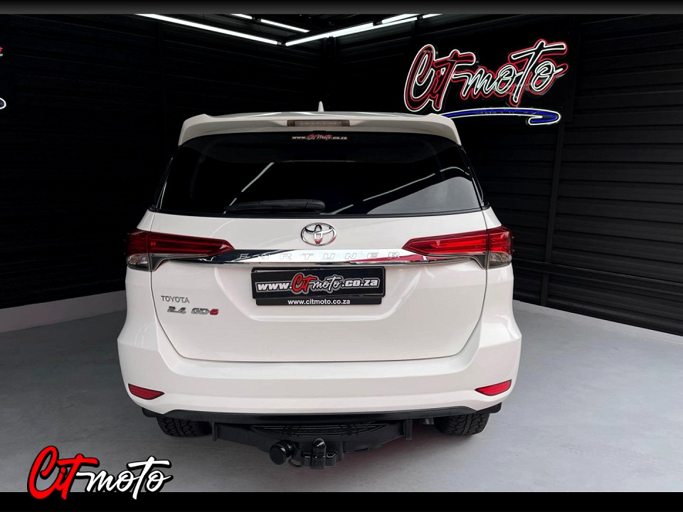 Photo 8 of 19