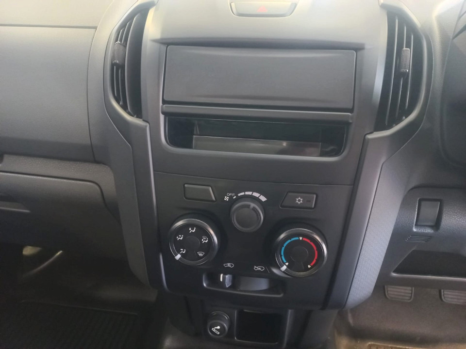 Photo 12 of 20