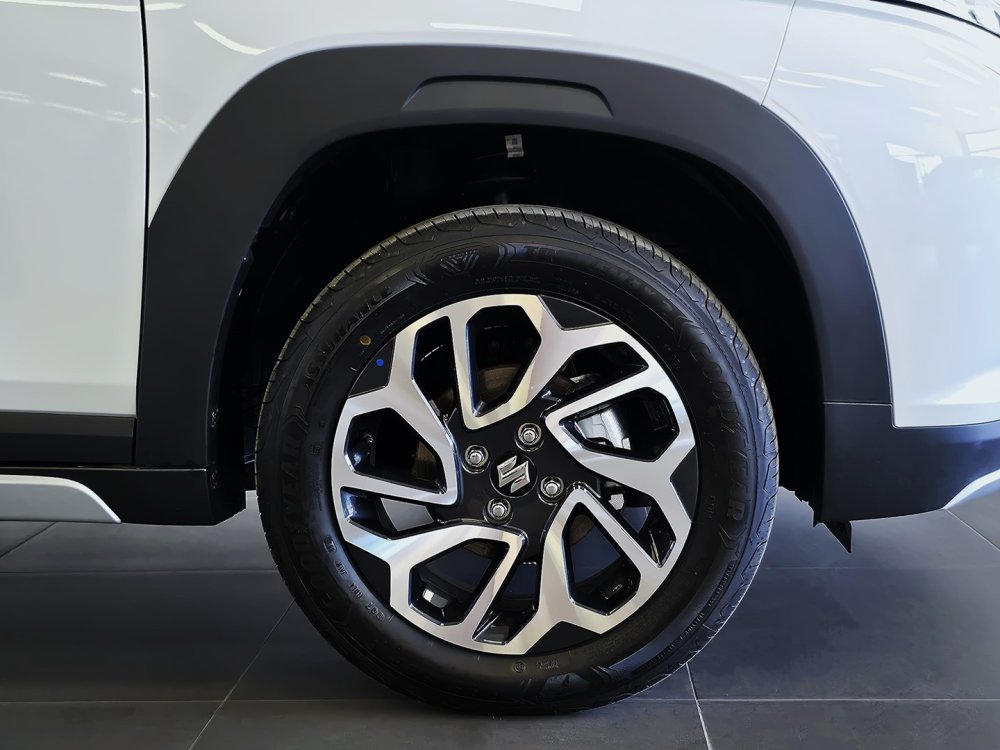 Photo 16 of 29