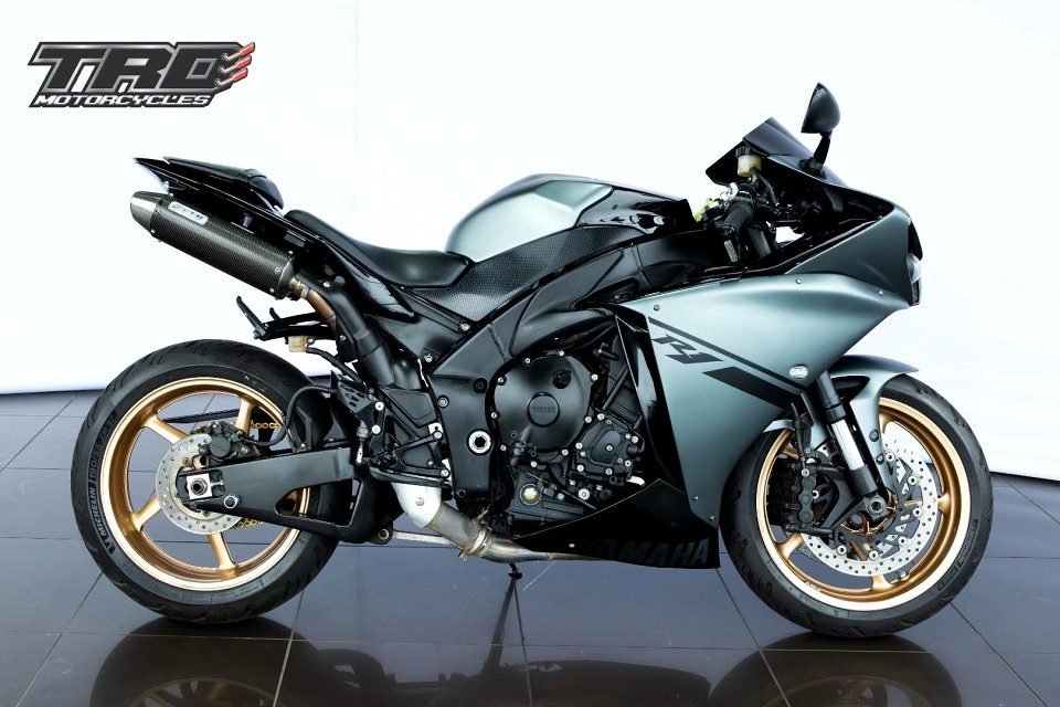 Photo 1 of 7
