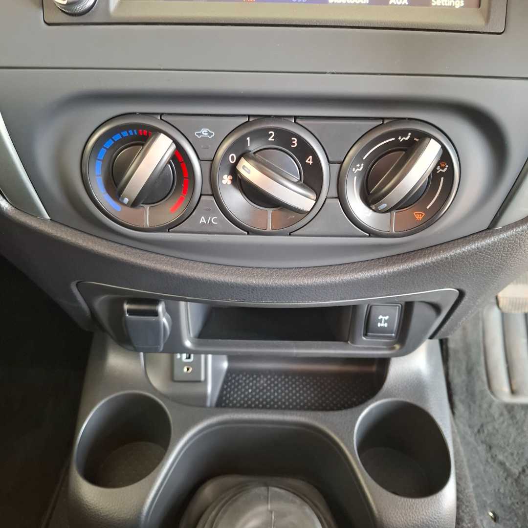 Photo 18 of 25