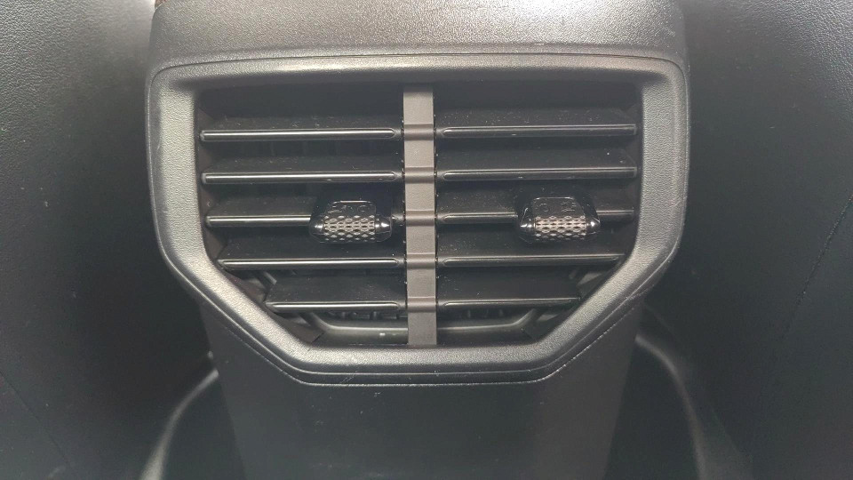Photo 17 of 24