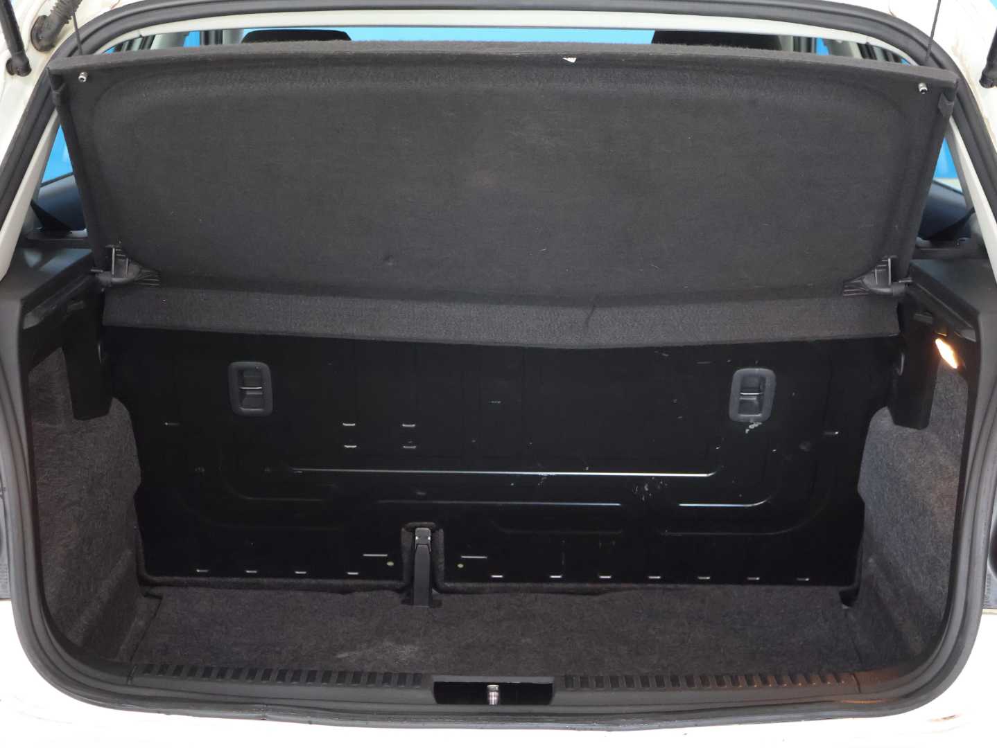 Photo 14 of 26