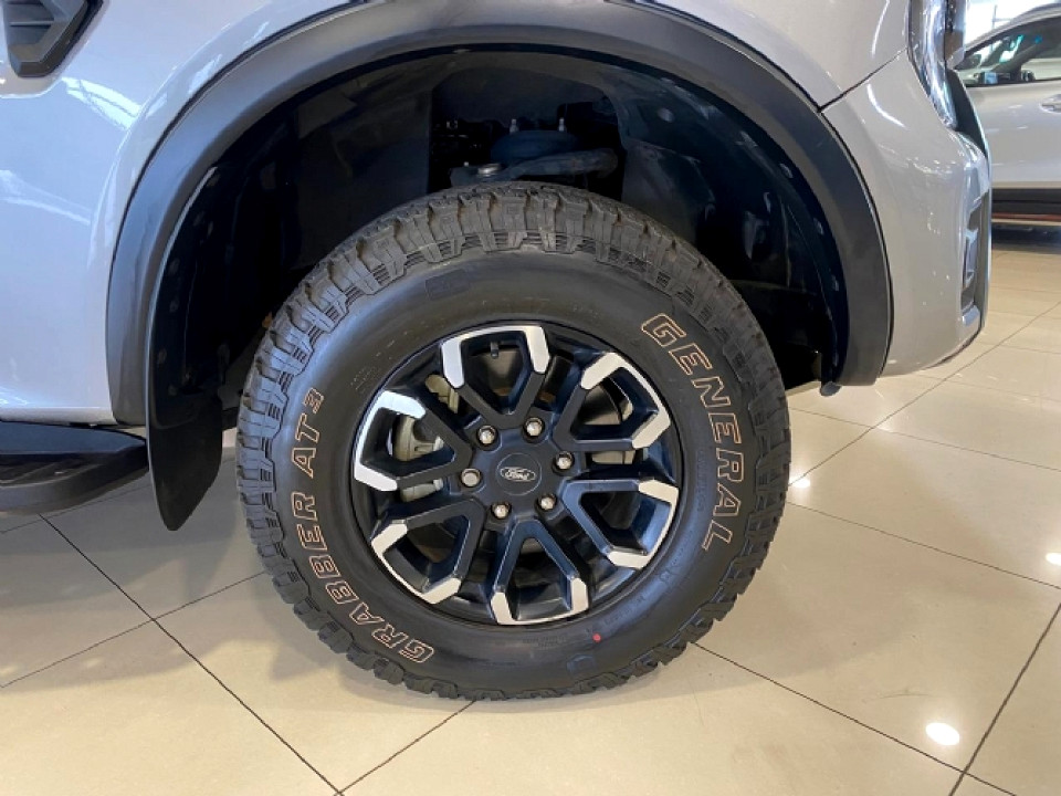 Photo 8 of 9