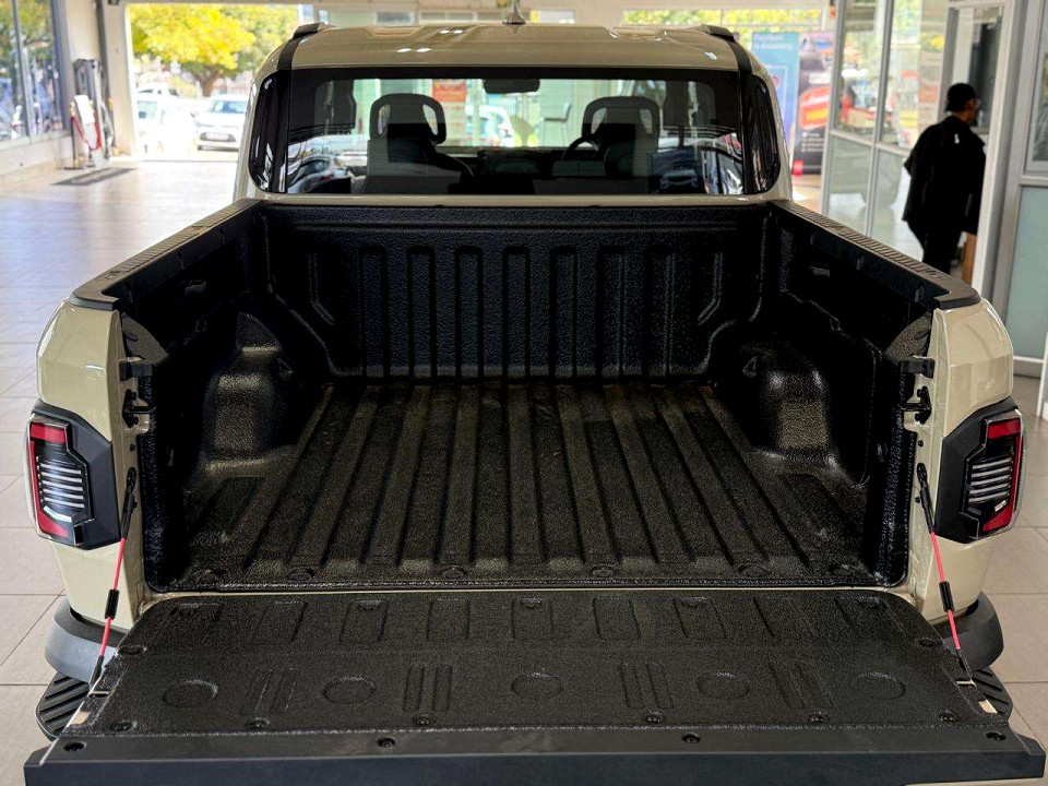 Photo 5 of 20