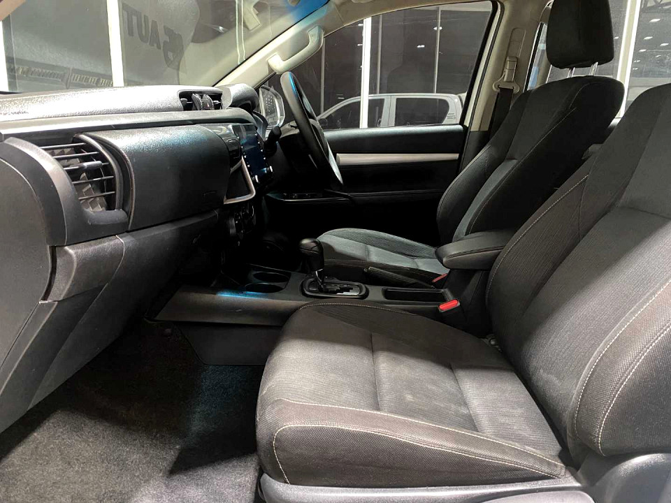 Photo 8 of 20